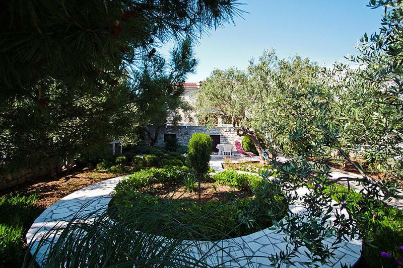Villa On The Pirovac